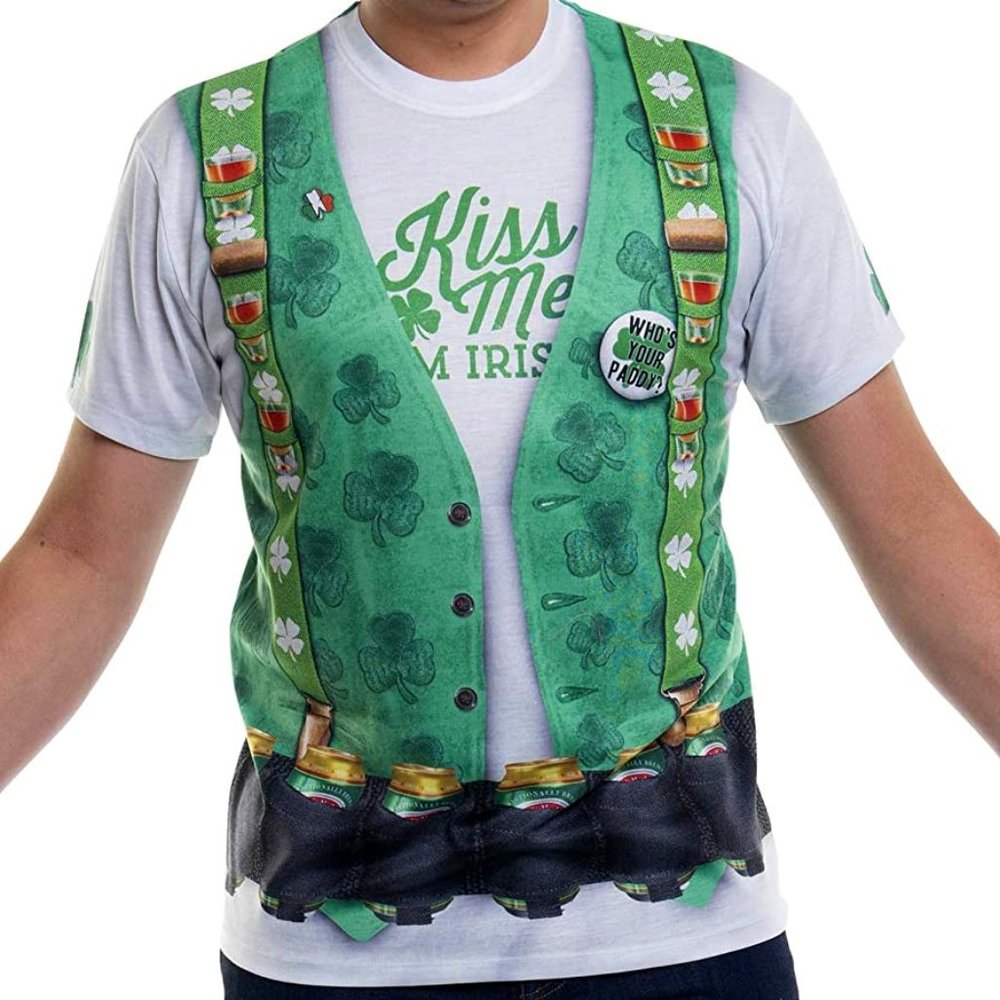 Faux Real 3D Photo-Realistic St. Patrick's Day (M) T-Shirt, Beer Belt